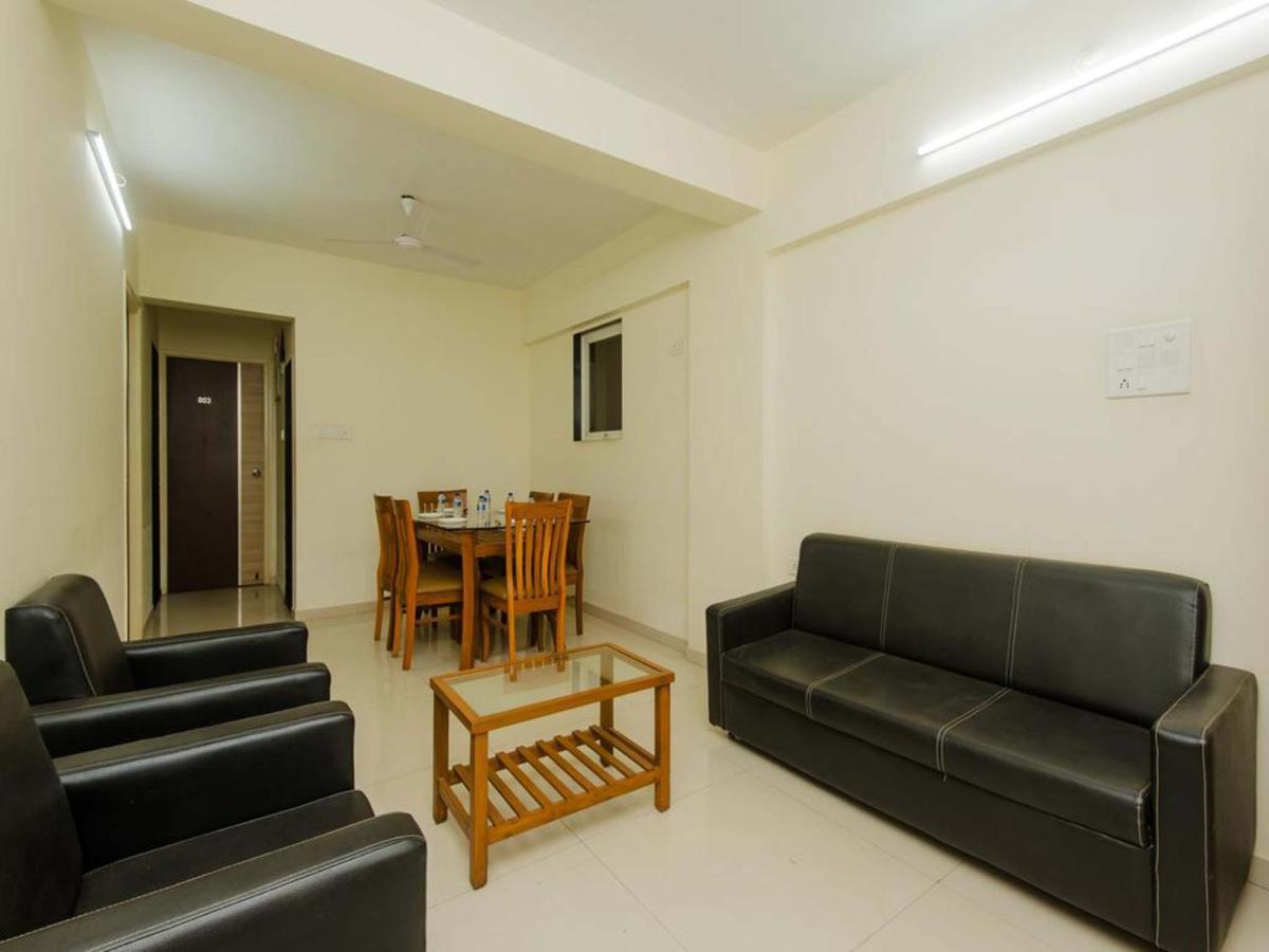 Hotel Powai Comfort Мумбаи Экстерьер фото