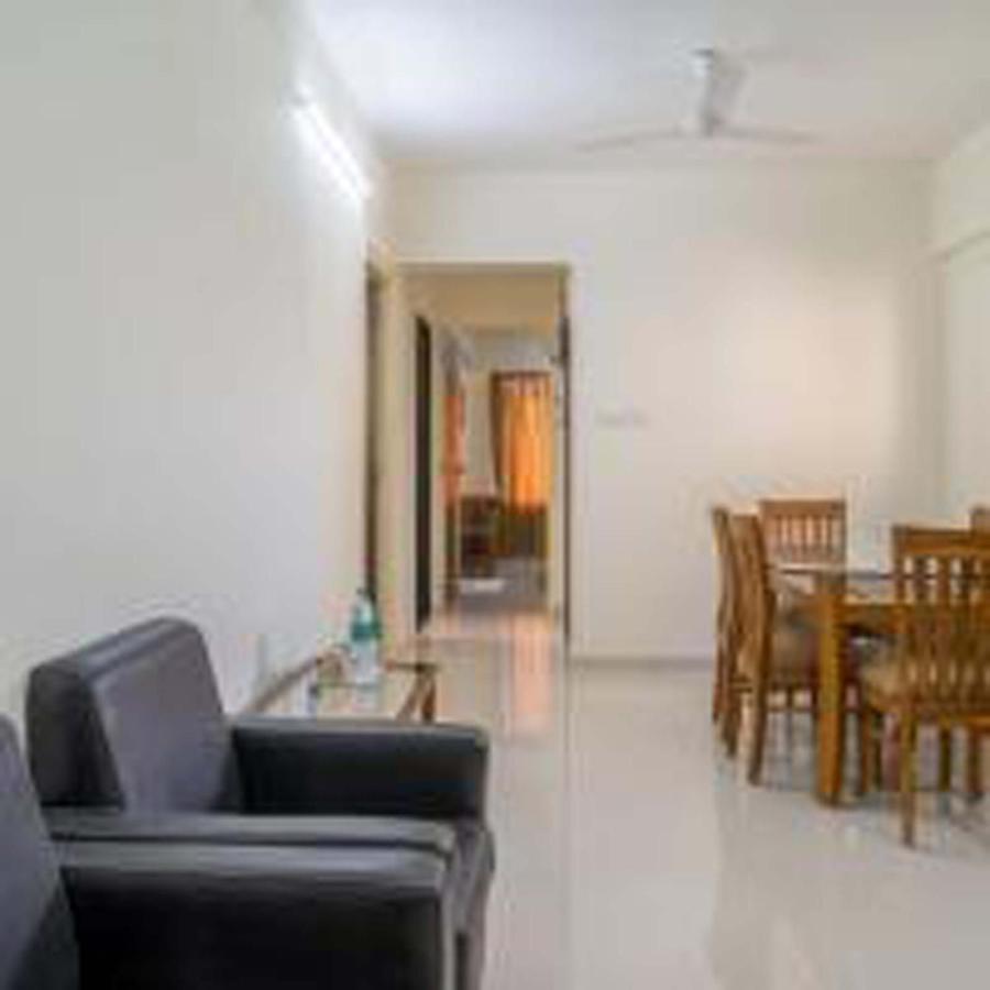 Hotel Powai Comfort Мумбаи Экстерьер фото